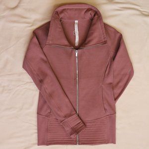 Lululemon Radiant Jacket - Spanish Rose (pink)
